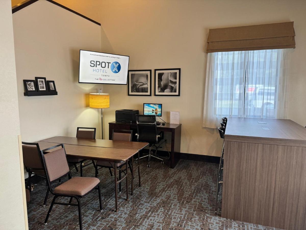 Spot X Hotel Tampa - Wesley Chapel By The Red Collection Luaran gambar