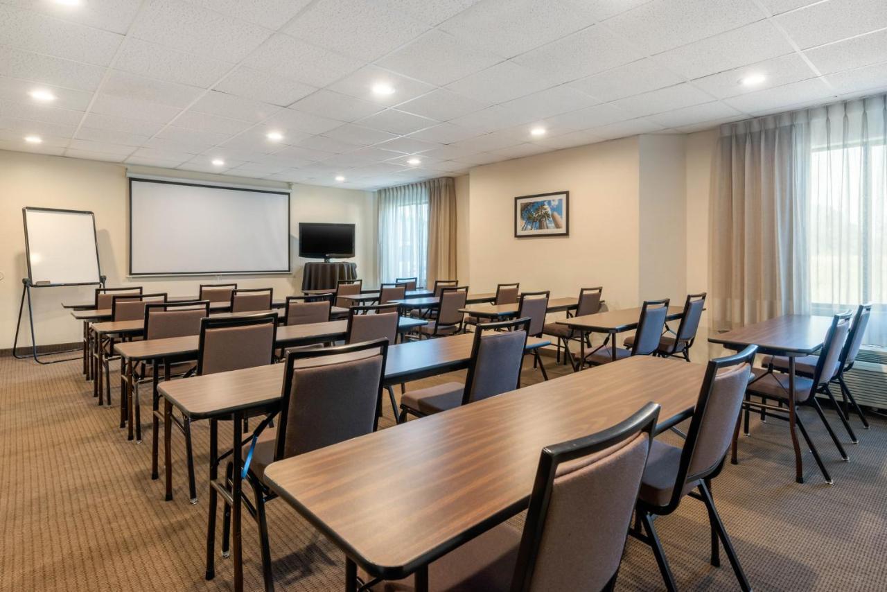 Spot X Hotel Tampa - Wesley Chapel By The Red Collection Luaran gambar